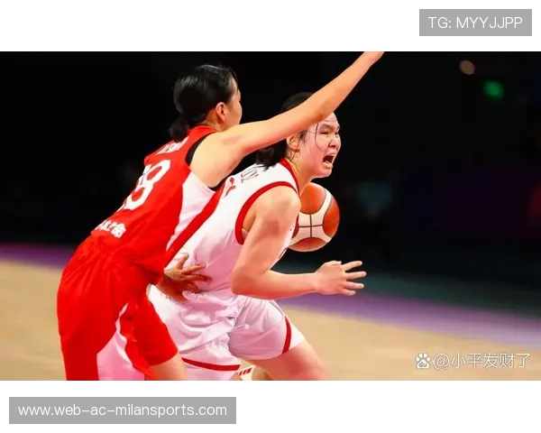 女篮赛场绽放无畏光芒，女篮赛场绽放无畏光芒视频