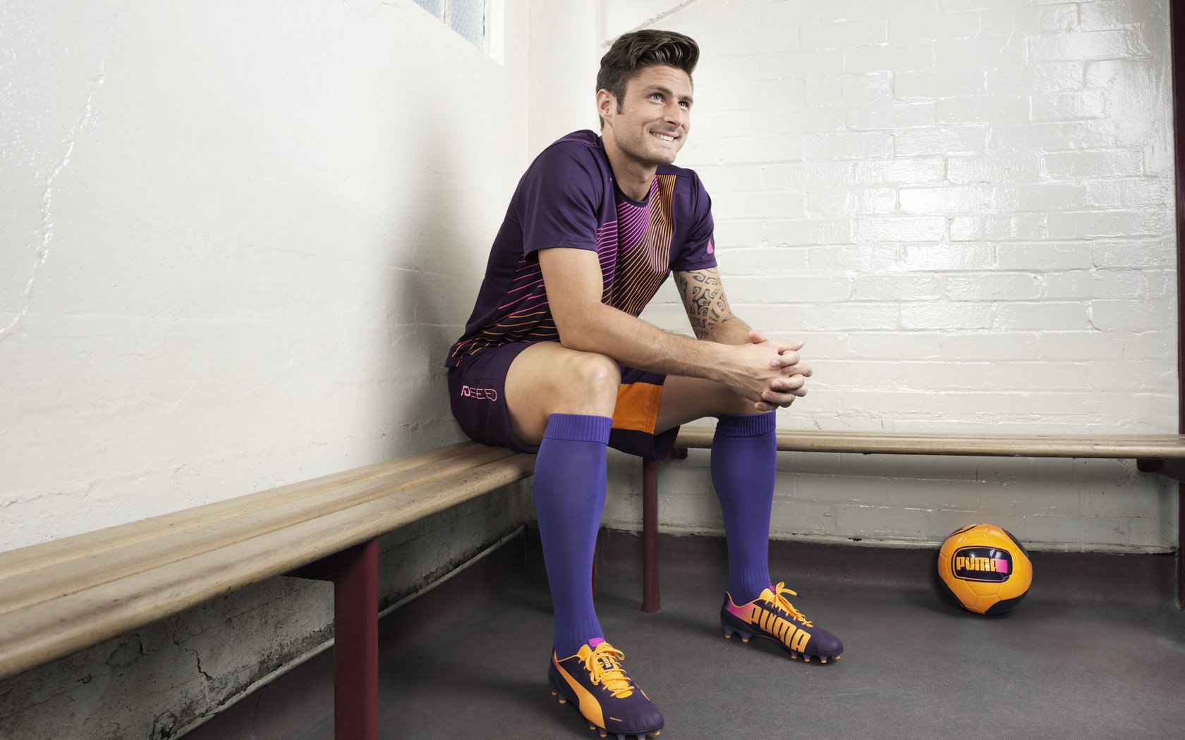 40岁魔笛太拼了：斜线狂奔25米 超车22岁小将！意甲第1核心，魔笛讲解