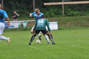 米兰体育在线登录-足球青训联赛规则改革促进技术型球员成长，足球青训分几个阶段